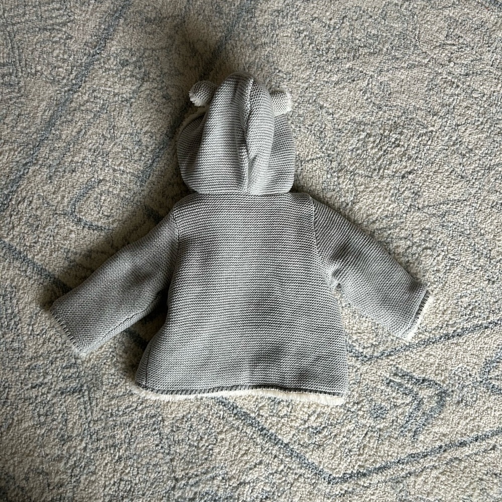 NWT Baby Gap Grey Cotton Sherpa Hooded Jacket size 6-12 months - Picture 8 of 13